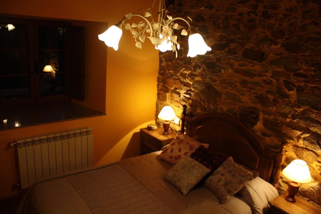 סנטה אאולליה דה אוסקוס Apartamentos Rurales Veredas מראה חיצוני תמונה