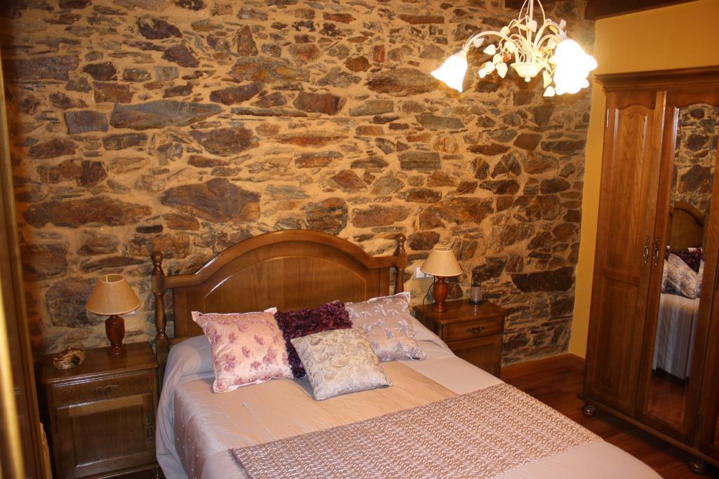 סנטה אאולליה דה אוסקוס Apartamentos Rurales Veredas מראה חיצוני תמונה