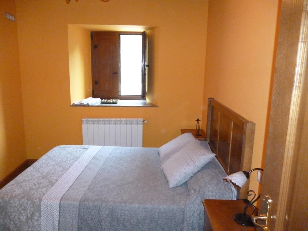 סנטה אאולליה דה אוסקוס Apartamentos Rurales Veredas מראה חיצוני תמונה